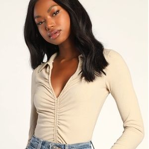 Lulu's Beige Ribbed Long Sleeve Ruched Bodysuit NWT!